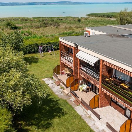 Balatonic Apartman Zamárdi Dış mekan fotoğraf